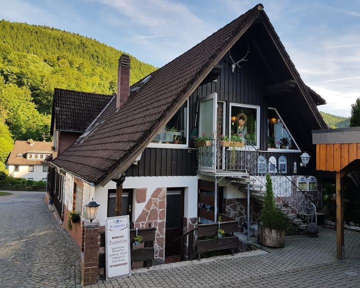 Dachstuebchen Gaststaette Biergarten